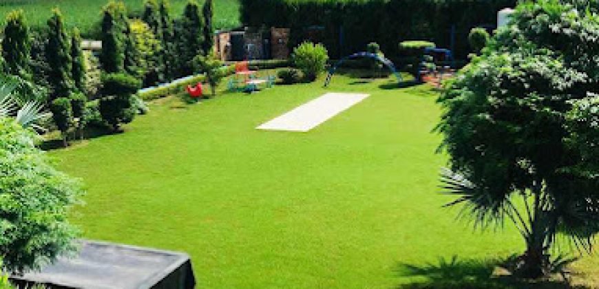 SWIMMING POOL BEDIAN ROAD 33