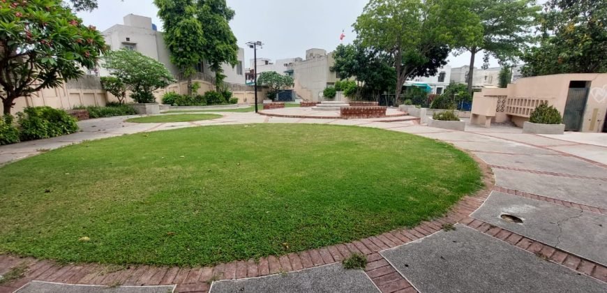 EDEN AVENUE FARMHOUSE 240