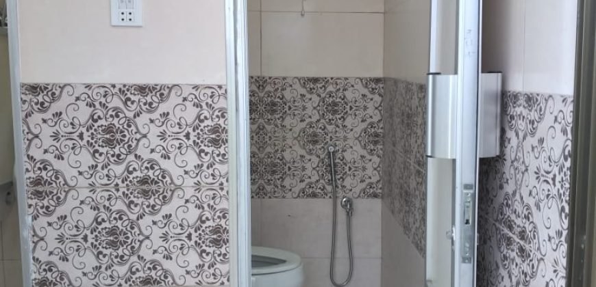 THOKAR NIAZ BAIG FARMHOUSE 132