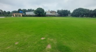 THOKAR NIAZ BAIG FARMHOUSE 132