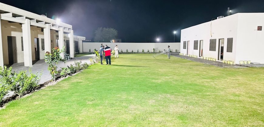 GREEN ACRE FARMHOUSE 244