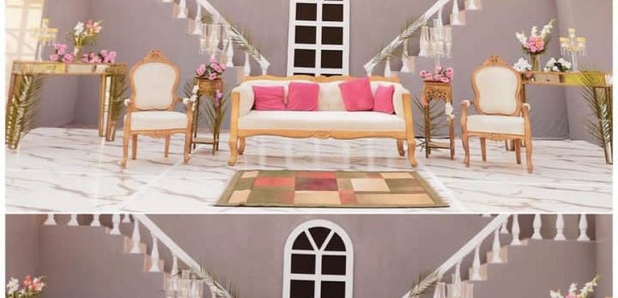 COLLEGE ROAD FARMHOUSE 259