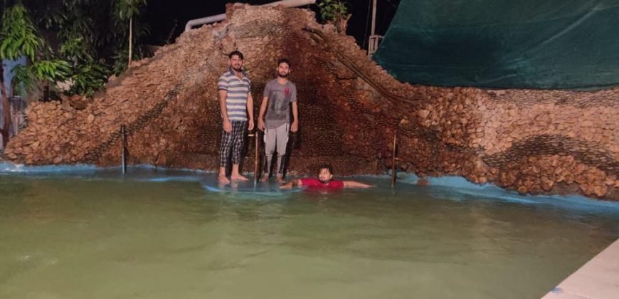 SWIMMING POOL BEGUM KOT 62