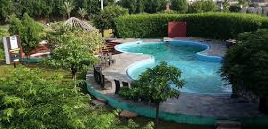 SWIMMING POOL FEROZPUR ROAD 42