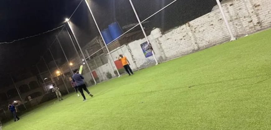 SWIMMING POOL BARKIROAD 107