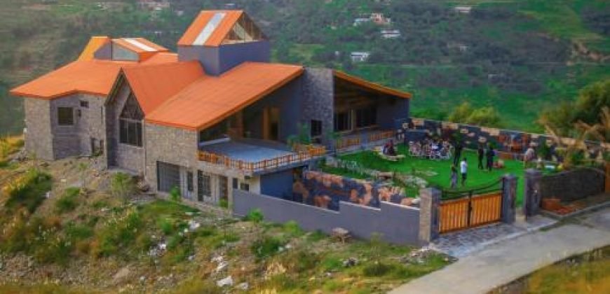 MURREE FARMHOUSE  218