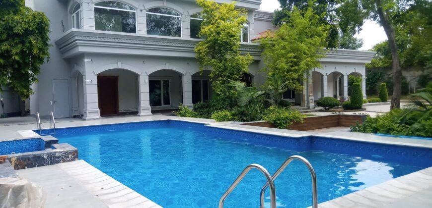 SWIMMING POOL  DHA 154