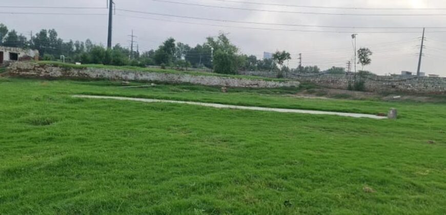 RAIWIND ROAD FARMHOUSE 92