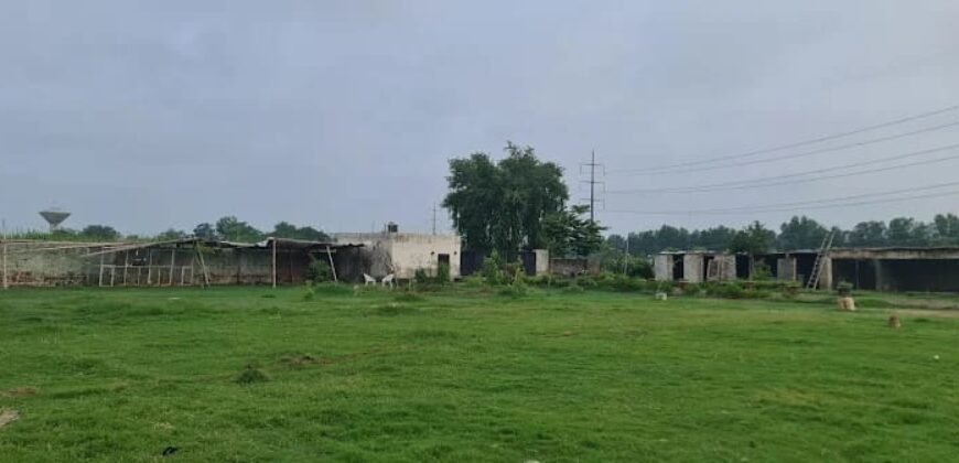 RAIWIND ROAD FARMHOUSE 92