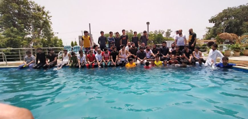 HARBANSPURA POOL FARMHOUSE 03