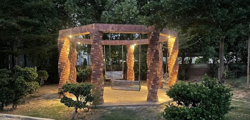 RAIWIND ROAD FARMHOUSE 95