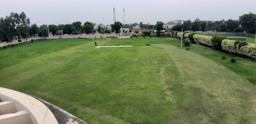 BAHRIA TOWN FARMHOUSE 55