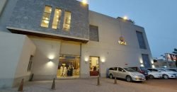 TOPAAZ BANQUET HALL 90