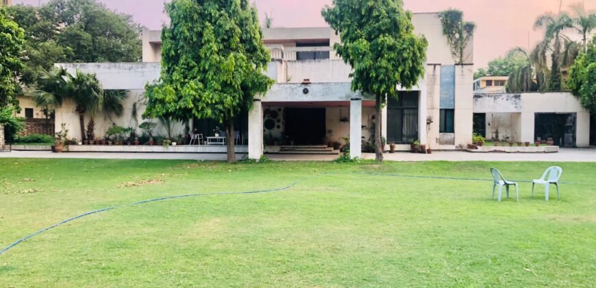 GULBERG FARMHOUSE 76