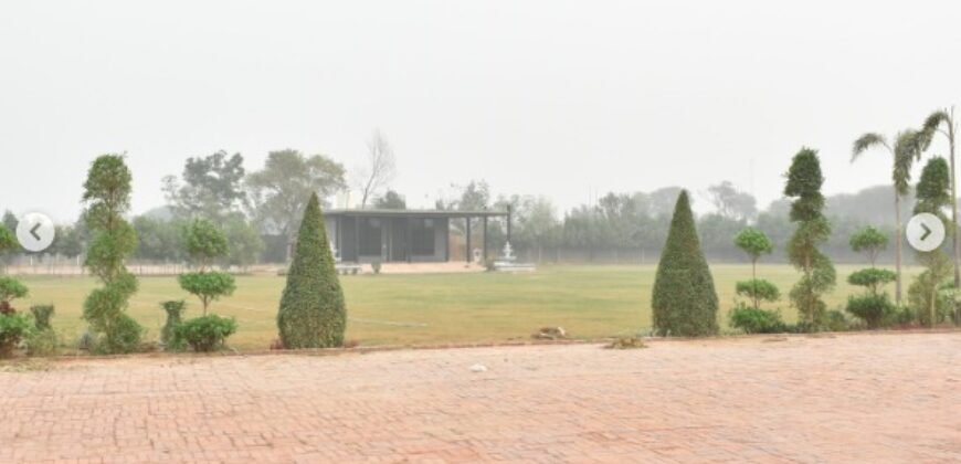 FEROZPUR ROAD FARMHOUSE 235