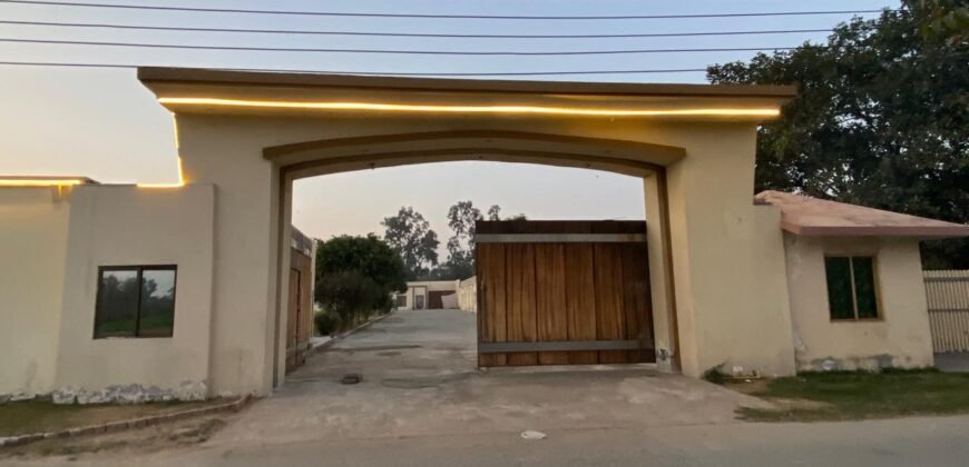 BAHRIA TOWN FARMHOUSE 270